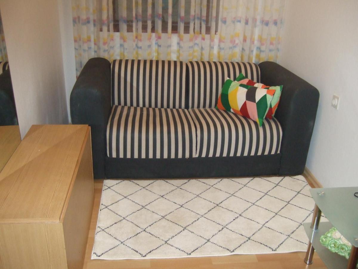 Ferienwohnung Mili 克拉列维察 外观 照片